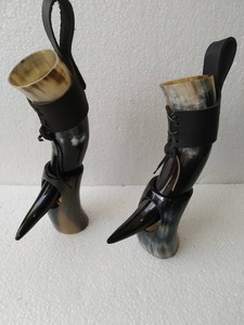 Viking en cuir véritable fait à la main de qualité supérieure avec corne d'agate de taille personnalisée et support en métal directement de l'Inde - Product Image 2