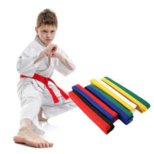 Nouvelles ceintures de karaté en spandex/polyester, séchage rapide, respirantes, options de logo et de couleur personnalisés, vêtements d'arts martiaux - Product Image 2