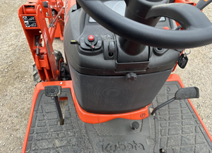 Tracteur utilitaire compact pour petites surfaces Kubota KUBOTA BX2380 TRACTEUR - Product Image 6