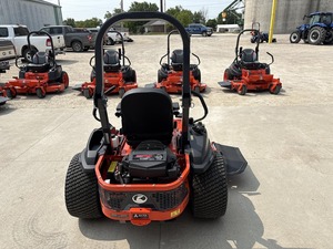 Tondeuse autoportée Kubota Z452KWTI-60 à plateau de coupe de 60 pouces, tondeuse zéro-turn d'occasion pour jardin, en stock, vente en gros - Product Image 5