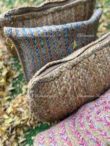 Bolsa de yute hecha a mano para ella, regalo del Día de la madre Boho Beach Woven Sling Bag, bolso de mano ecológico de media luna - Product Image 3