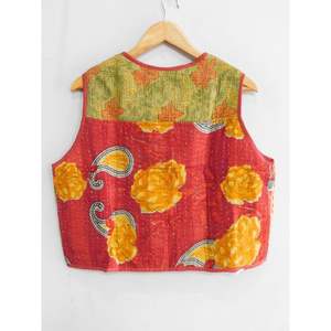 Handmade Kantha Printed <b>Sleeveless</b> Reversible <b>Jackets</b> <b>Women's</b> Quilted <b>Jacket</b> Hand Block Printed Boho Style Quilted Short <b>Jacket</b> - Product Image 5