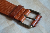 Aaliyan Impex Preisgünstiger Stilvoller Handgefertigter Geschnitzter Ledergürtel für Herren, Kleider, Jeans und Röcke, Elegant und Langlebig