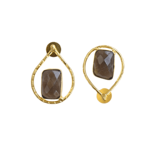 Boucles d'oreilles en laiton tendance pour l'exportation, boucles d'oreilles en pierre naturelle en gros, texture laiton mat, style avant-gardiste, qualité premium, prêtes pour le B2B - Product Image 3