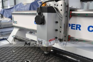 Machine de gravure CNC Jinan M-shine MS8-1325 ATC à changement d'outil automatique pour la fabrication de meubles - Product Image 2