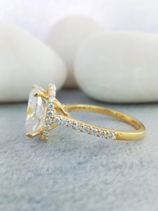 Bague de fiançailles et de mariage solitaire ovale en or blanc 14k/18k avec diamant de laboratoire 2 carats pour femme, certifiée, bijoux fins et tendance - Product Image 6