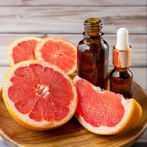 Huile essentielle de pamplemousse et d'arbre à thé 100% pure de qualité supérieure avec des bienfaits anti-âge en provenance d'Inde, approvisionnement en vrac - Product Image 1