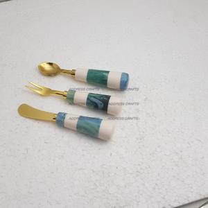 Meilleur design de couverts indiens faits à la main en acier inoxydable avec résine et manche en bois Vaisselle de table de qualité supérieure - Product Image 4