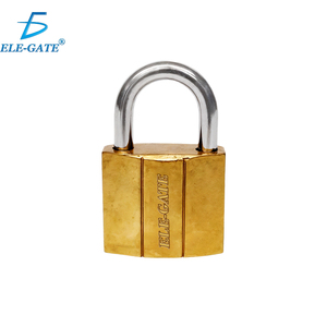 Lucchetto di Sicurezza in Ferro con Gancio Corto da 32mm, Materiale in Acciaio - Product Image 1