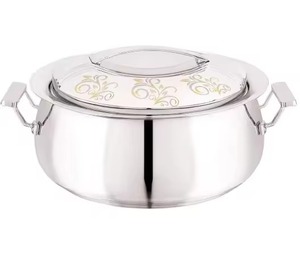 Cazuelas con acabado brillante y tapa impresa, el peso de las ollas de metal añaden estabilidad, evitando derrames mientras se agita o se sirve. - Product Image 4
