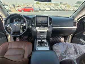 SEDÁN AUTOMÁTICO USADO BARATO 2021-2022 DE 7 CILINDROS, 7 VELOCIDADES, 5 PLAZAS, TRACCIÓN EN LAS CUATRO RUEDAS, ASIENTOS DE CUERO, TECHO SOLAR PANORÁMICO, EMISIÓN EURO IV, CÁMARA DE 360 GRADOS TRASERA - Product Image 5