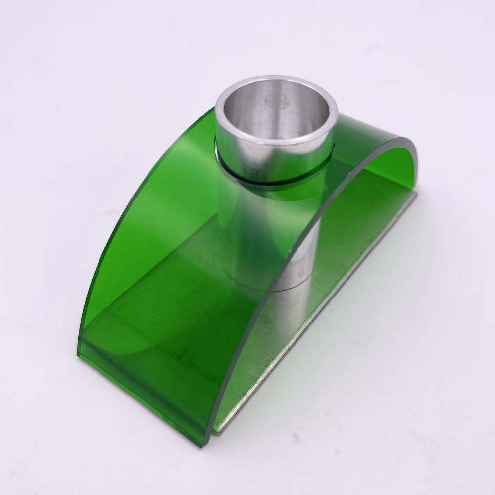 สีเขียวอ่อน