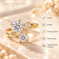 Bague ouverte asymétrique à trois pierres en diamant de laboratoire taille ronde 1,8 carats en or jaune 14 carats, bijoux personnalisés OEM ODM en gros