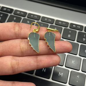 Boucles d'oreilles pendantes en calcédoine aqua, vente en gros abordable, plaquées or 18 carats, pierres précieuses plates, ailes d'ange, pour femmes - Product Image 6