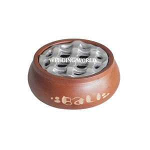 Cendrier en bois à neuf trous de qualité supérieure cendrier design fait à la main forme carrée cendrier en métal en gros - Product Image 3