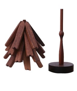 Juego de Posavasos Redondos de Madera de Nogal Rústicos y Modernos, Ecológicos, con Soporte, Resistentes al Calor, Decoración para Cocina y Comedor - Product Image 4