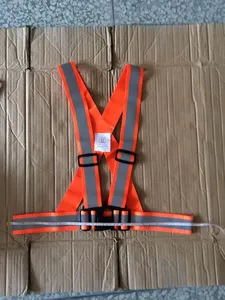 Gilet de sécurité de type harnais à haute visibilité Gilet de sécurité vert à haute visibilité. - Product Image 5