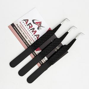 Pinzas profesionales de aislamiento de 90 grados Pinzas de extensión de pestañas plateadas recubiertas de negro con agarre fuerte Etiqueta privada - Product Image 5