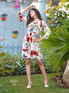 Nueva túnica y tops indios exclusivos Top con estampado floral de rayón para mujer Tops de túnica corta de última moda para mujeres y niñas por exportación - Product Image 3