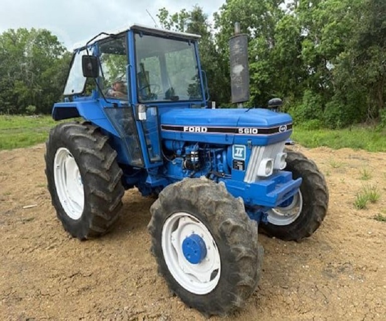 ヴィンテージ　FORD トラクターとトレーラー セット Fordson toy tractor - Etsy 日本
