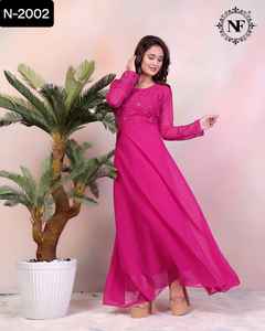 Vêtements traditionnels indiens Faux Georgette lourde avec miroir brodé fonctionne avec intérieur en micro coton et grande taille disponible Kurtis - Product Image 6