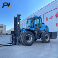 Chariot élévateur tout-terrain robuste de 6 tonnes, alimenté au diesel, pour les chantiers de construction et la manutention de marchandises en extérieur