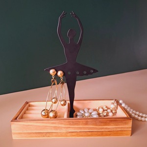 Soporte de icono de dama bailando negra con elegante caja de madera para exhibición de Joyas decoración del hogar y regalo perfecto para los amantes del arte y la moda - Product Image 5