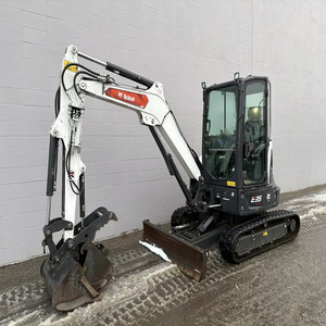 Miniexcavadora Bobcat E35 usada en excelentes condiciones, excavadora compacta de 3.5 toneladas, 25HP, diésel, hidráulica, con giro de cola cero, en venta. - Product Image 5