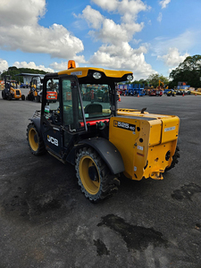 Wholesale 2017 525-60 Telehandler Export Ready Heavy Lifting Solution - Product Image 2