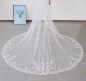 बेडेड पुष्प फीता मैण्टिला घूंघट के साथ पुरानी ट्रिम शादी के घूंघट के साथ कंघी भव्य चर्च लंबे मैण्टिला ब्राइडल फीता घूंघट - Product Image 4