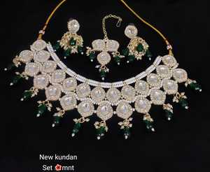 Ensemble de bijoux plaqué or kundan traditionnel indien et ensemble de collier en cuivre pour femmes et filles accessoires indiens bijoux femmes - Product Image 2