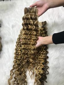 DHL Western FEDEX OEM Argent Poule TNT PCS EMS Grand Stock Coloré Piano Vague Profonde Cheveux Artificiels Synthétiques Vente en Gros - Product Image 4