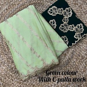 Sari de broderie à séquences lourdes avec mousseline de soie de haute qualité pour adultes pour les fêtes de mariage - Product Image 2