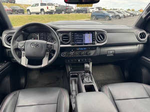 Usado 2017 T * oyota Tacoma TRD Sport - Product Image 4