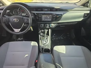 Toyota Corolla L 2016 Usado en EXCELENTE Estado - Product Image 4