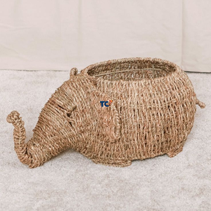 Handmade Custom Natural Woven Rustic Water Hyacinth <b>Storage</b> Basket Eco-friendly New Rectangle Baskets - Product Image 3