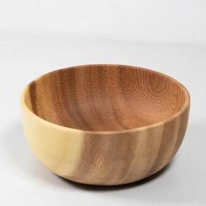 Bol à salade en céramique en bois en forme de cœur de style campagnard bol en acacia de fruits écologique personnalisé pour le camping paquet cadeau dans un carton - Product Image 3