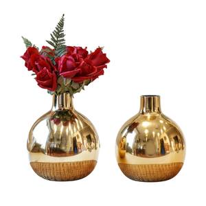 Ensemble de 2 vases à fleurs en fer, design élégant à long col, finition dorée brillante, décoration d'intérieur, décoration de table de salon - Product Image 2