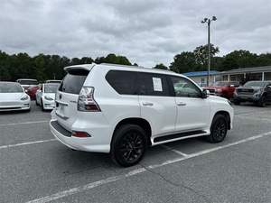 Lexus G-X 460 Usado, Modelo 2020, Volante a la Izquierda - Product Image 5