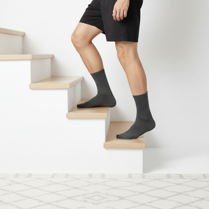 Chaussettes bon marché Chaussettes Crew noires pour hommes Fabricant en stock-Fabriqué en Turquie avec votre logo et votre marque Chaussettes personnalisées OEM - Product Image 6