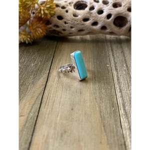 Anillo de Plata de Ley y Turquesa Kingman Hecho por Artesanos Navajo, Joyería Coleccionable Cultural, Talla 6 - Product Image 3