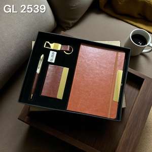 Exclusivo Set de Regalo Empresarial 4 en 1, Diseño de Lujo, Libreta, Bolígrafo, Llavero, Tarjetero, el Mejor Set de Regalos, Hecho a Mano, Bajo Costo - Product Image 1