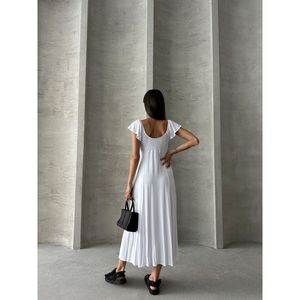 Robe en Viscose Blanche Topshow, Style Décontracté, Design Uni, Vente en Gros - Product Image 1