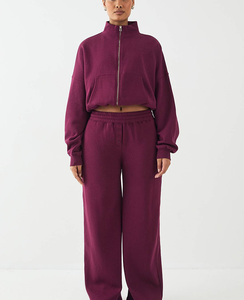 Conjunto Deportivo de Invierno para Mujer, Estilo Holgado, Color Borgoña, 100% Algodón Ecológico, Pantalón Recto con Cierre, Estilo Urbano - Product Image 5