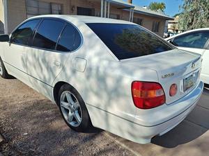 Lexus GS 400 1998 d'occasion en parfait état, V8 suralimenté, boîte automatique ZF 8 vitesses, couleur chaude - Product Image 3