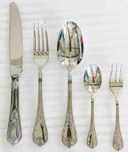 Elegante Juego de Cubiertos de Metal Hechos a Mano, Diseño Personalizado para Bodas y Catering, Directamente del Proveedor y Exportador de India - Product Image 4