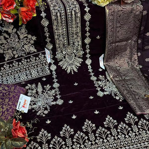 Opulento terciopelo bordado Shalwar Kameez elegante clásico de invierno con Jacquard invierno Dupatta y ropa paquistaní India inferior - Product Image 1