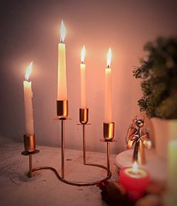 Candelabros de Latón de Cuatro Brazos para Decoración de Mesa de Aniversario de Bodas, Decoración Festiva a Precio de Exportación - Product Image 4