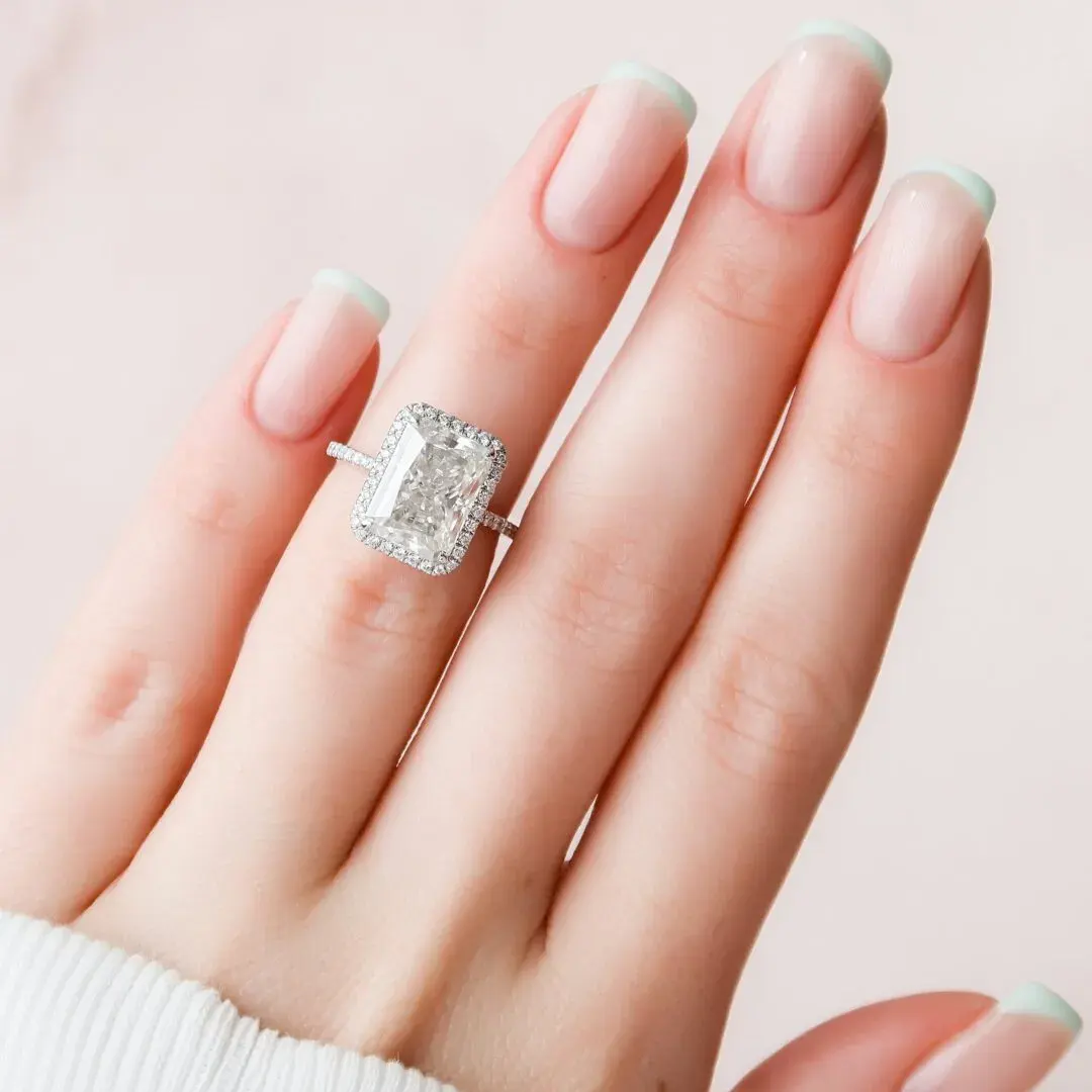 Prezzi accessibili Anello di diamante radiante 3CT con 14KT e 18KT oro massiccio diamante reale anello di fidanzamento in vendita