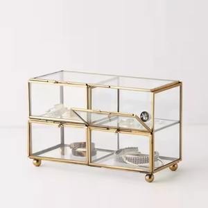 Boîte de rangement en cristal de luxe à vente chaude, boîte de rangement pour accessoires de bijoux en forme d'hexagone en laiton - Product Image 3